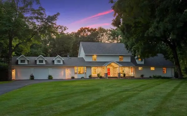 2204 Huntington Point RD E, Minnetonka Beach, MN 55391