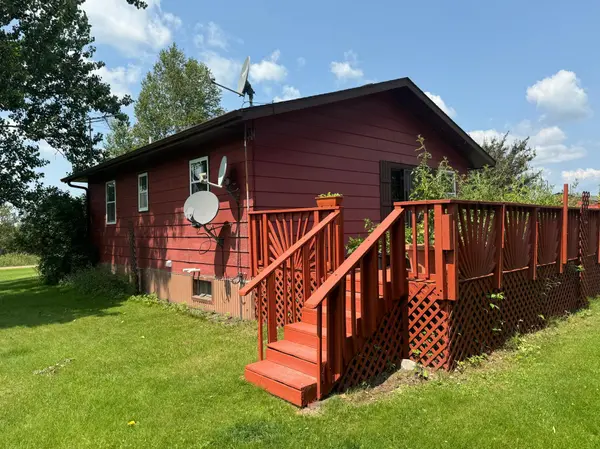 9080 Hingeley RD, Toivola Twp, MN 55765