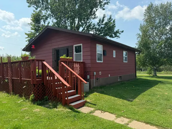 9080 Hingeley RD, Toivola Twp, MN 55765