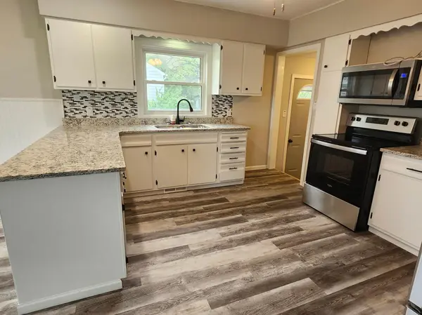 105 Atlantic AVE E, Badger, MN 56714