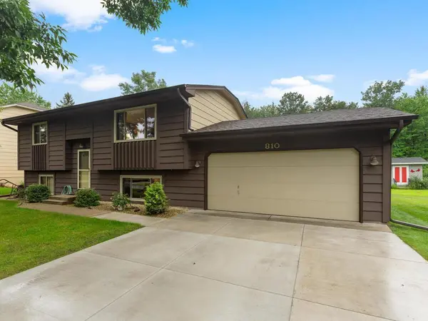 810 Orange ST, Lino Lakes, MN 55014