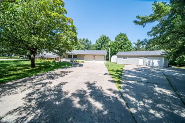 3832 Burr Oak CT SE, Marion Twp, MN 55904