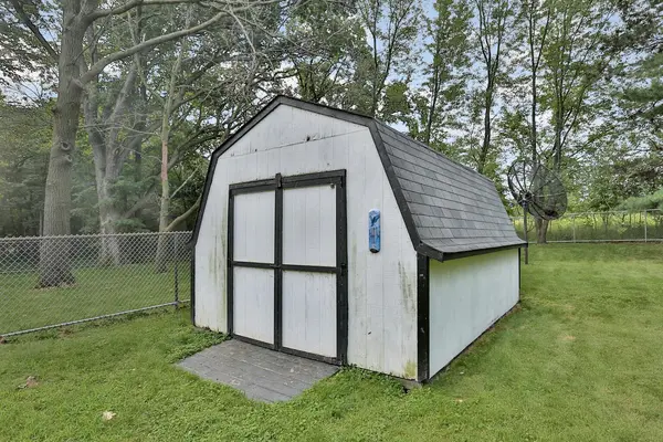 10553 253rd ST, Chisago Lake Twp, MN 55013