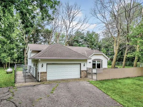 10553 253rd ST, Chisago Lake Twp, MN 55013