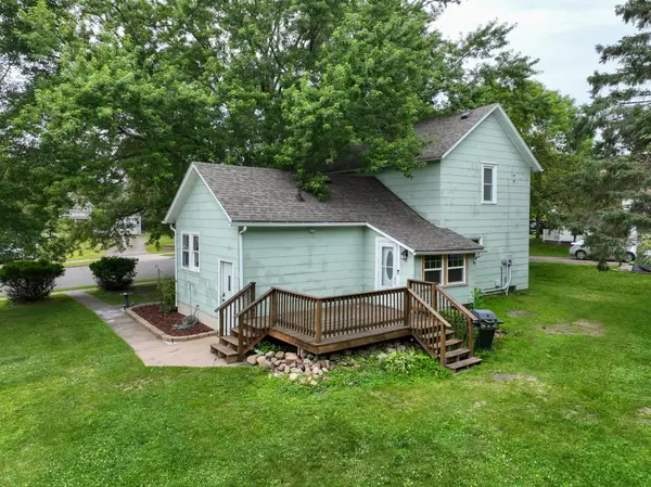 1740 2nd AVE, Cumberland, WI 54829