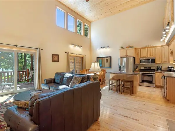 5533 White Pine DR, Pequot Lakes, MN 56472