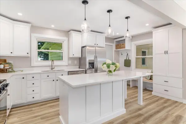 674 W Lincoln RD, New Richmond, WI 54017