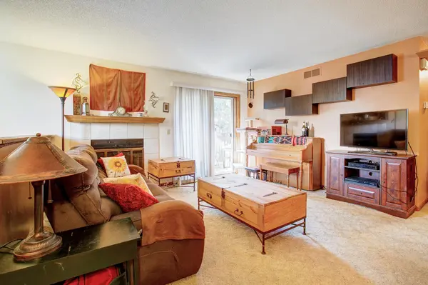 11410 Dogwood ST NW #403, Coon Rapids, MN 55448