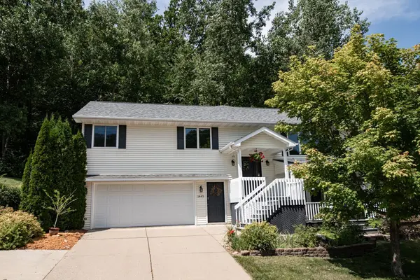 1445 49th AVE, Goodview, MN 55987