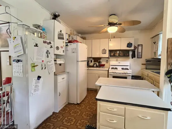 11160 Hollister AVE NW, Maple Lake, MN 55358