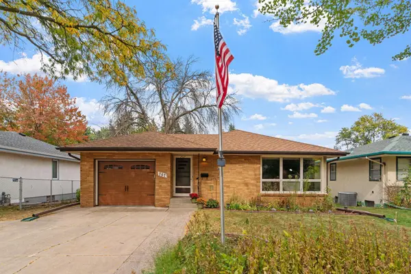 757 Iowa AVE E, Saint Paul, MN 55106