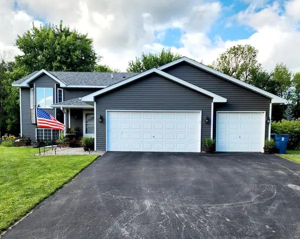 20860 Georgia AVE N, Forest Lake, MN 55025
