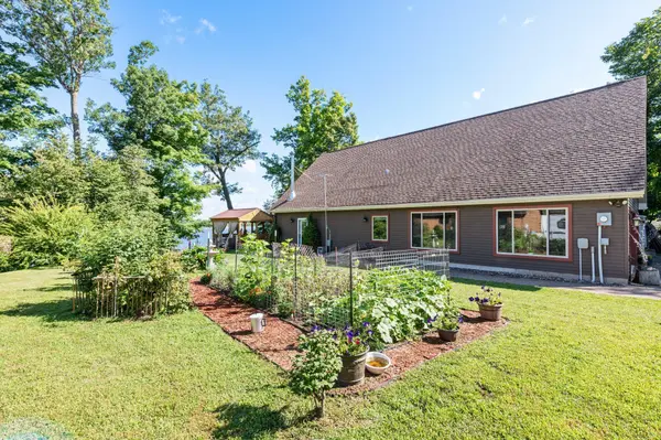 1731A E White Ash LN, Apple River Twp, WI 54810