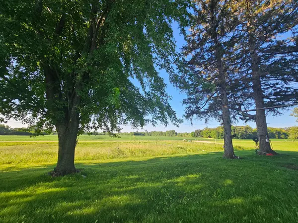 10636 145th ST, Glencoe, MN 55336