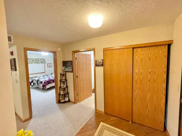 401 S County Road 5 #101, Springfield, MN 56087