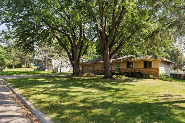 11421 134th AVE N, Dayton, MN 55327