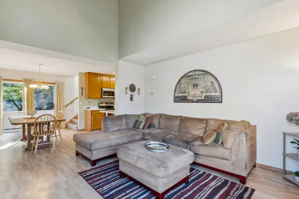 7282 Lea CT N, Lino Lakes, MN 55014