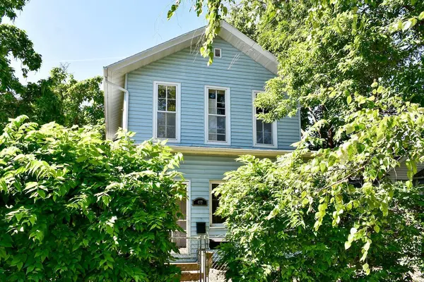 477 E 5th ST, Winona, MN 55987
