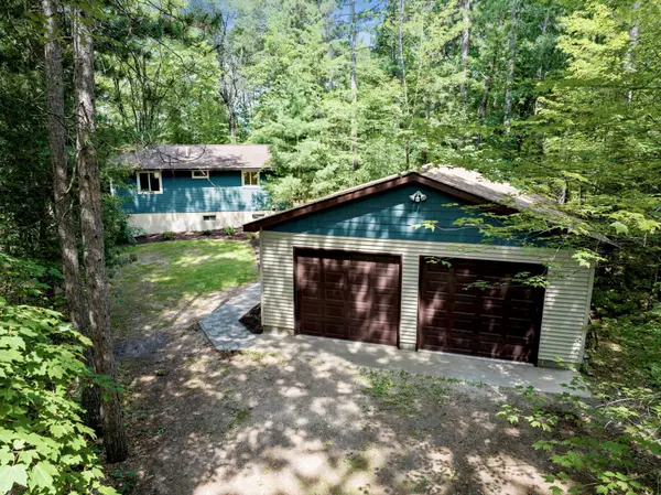 4002 Winter Hill PASS, Jackson Twp, WI 54830