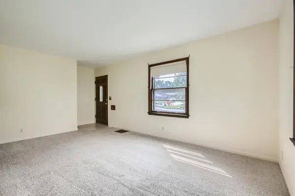 2700 W 72nd ST, Richfield, MN 55423