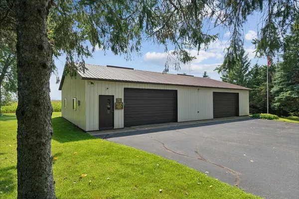 1031 100th AVE, Roberts, WI 54023