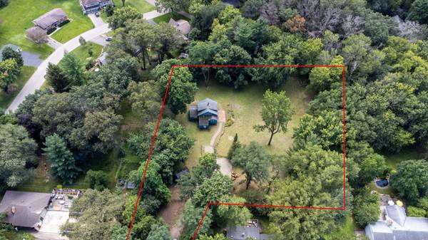 14215 Orchard RD, Minnetonka, MN 55345