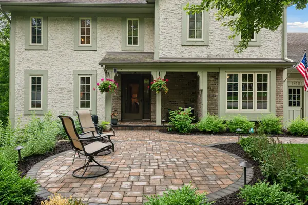 17401 Comet CIR, Minnetonka, MN 55345