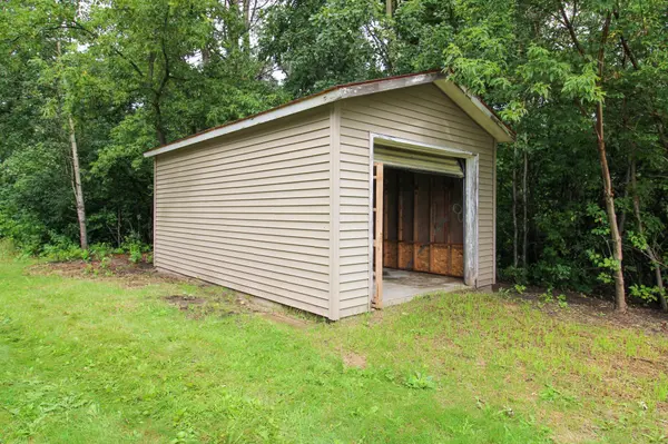 21806 400th ST, Albany, MN 56307