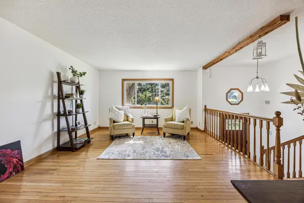 3251 Victoria ST N, Shoreview, MN 55126