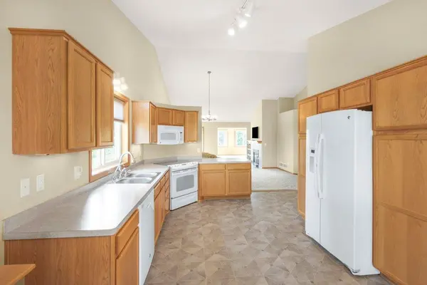 2826 126th AVE NW, Coon Rapids, MN 55448
