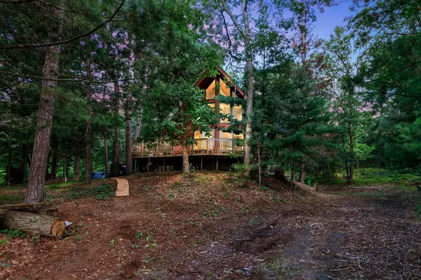 28420 Viking CT, Jackson Twp, WI 54830