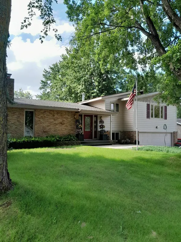 914 Westwood DR SW, Alexandria, MN 56308