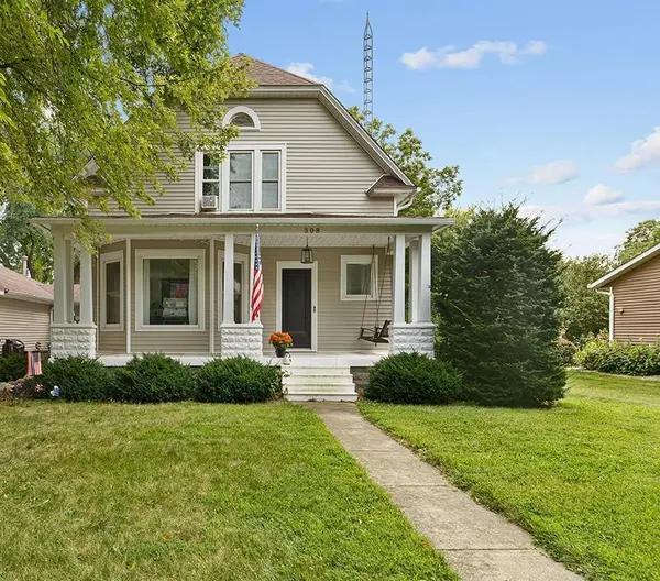 308 1st ST NW, New Richland, MN 56072