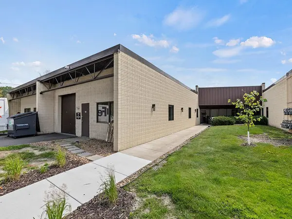 2525 Nevada AVE N, Golden Valley, MN 55427