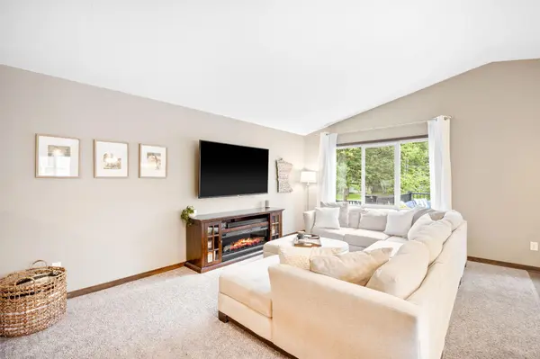 13340 Valley Forge LN N, Champlin, MN 55316