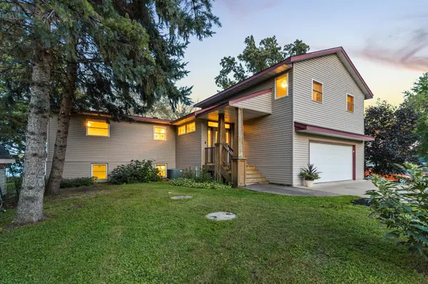 10486 Baker AVE NW, Monticello, MN 55362