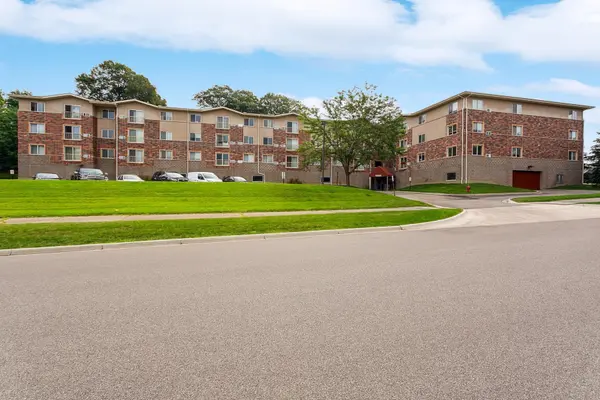 16955 Toronto AVE SE #309,  Prior Lake,  MN 55372