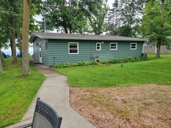 21 20 1/2 AVE, Crystal Lake Twp, WI 54826