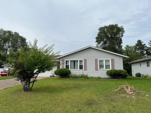 3318 Davey ST, Eau Claire, WI 54703