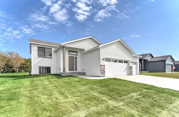 1302 6th AVE SE, Kasson, MN 55944