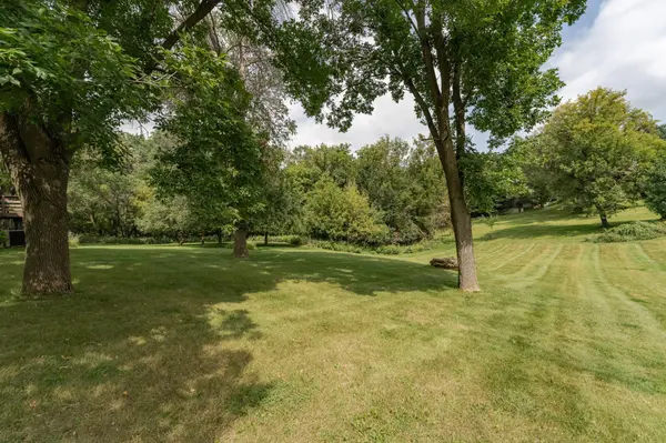 10397 Hyland CT NW, Oronoco Twp, MN 55960