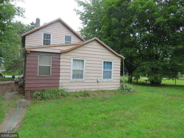 N2975 985th ST, Diamond Bluff, WI 54014