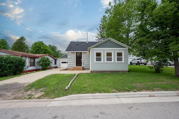 109 2nd AVE NW, Byron, MN 55920