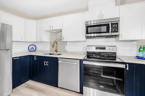3200 Virginia AVE S #303, Saint Louis Park, MN 55426