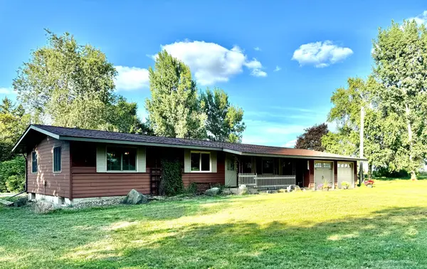 2176 170th AVE, New Richmond, WI 54017
