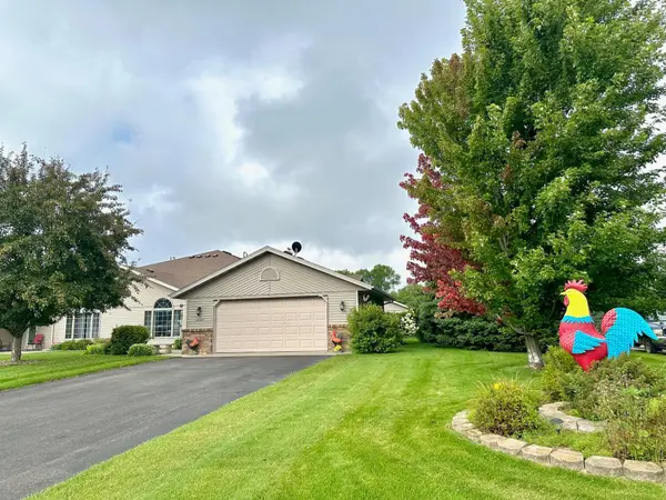 1422 Fairview LN,  Little Falls,  MN 56345
