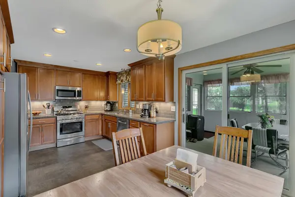 1306 4 1/2 AVE N, Sauk Rapids, MN 56379