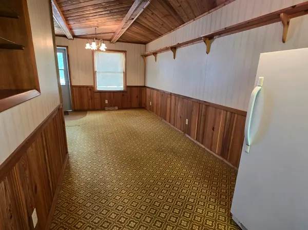 118 Hawkins Ave, Barrett, MN 56311