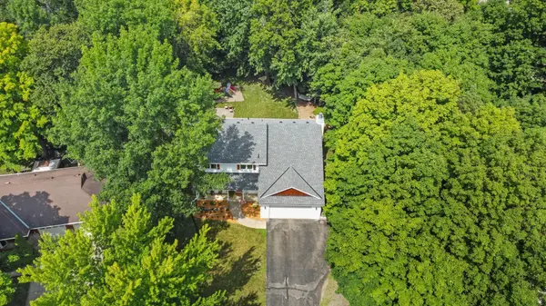 808 Maplewood DR, Delano, MN 55328
