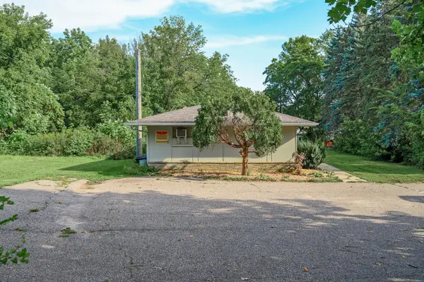 24530 Smithtown RD, Shorewood, MN 55331